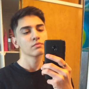 <em>Samuel Delgado</em>