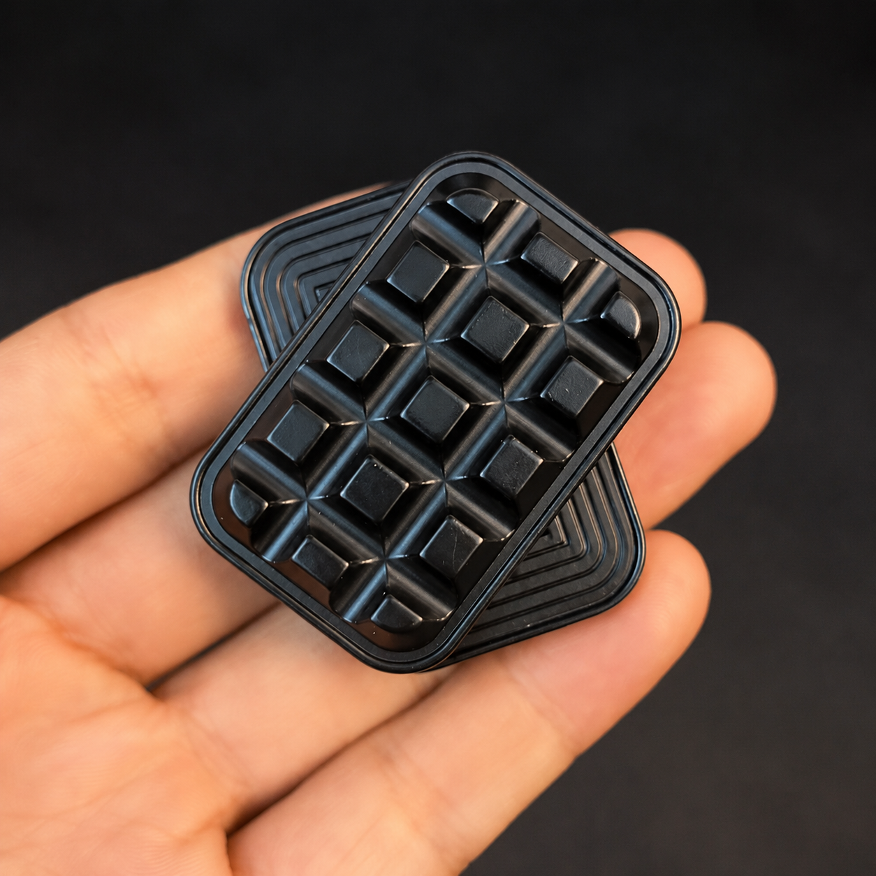 ChocoSlide™ – Magnetic Sliding Fidget